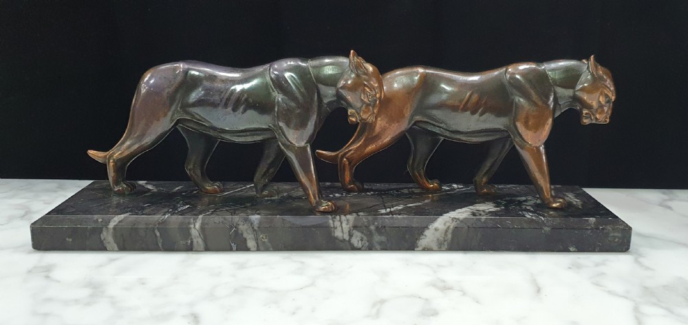Art Deco Pumas Sculpture on Marble Plinth  View VII
