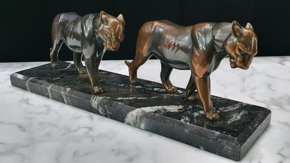 Art Deco Pumas Sculpture on Marble Plinth  View XI