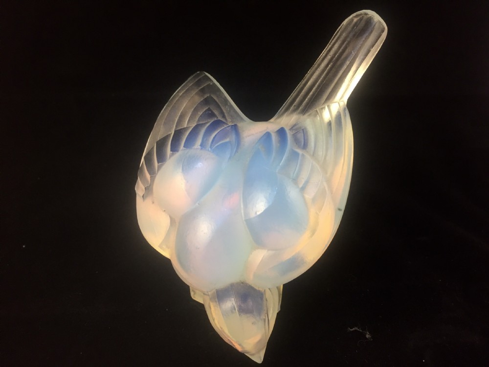 Sabino French Art Deco opalescent bird c1930 View II