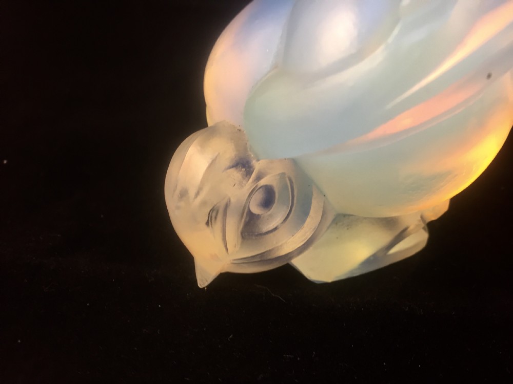 Sabino French Art Deco opalescent bird c1930 View IV