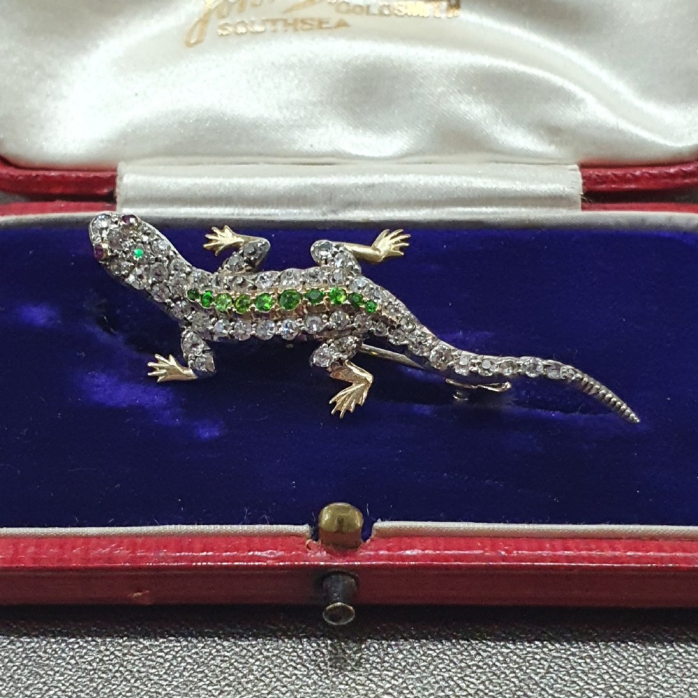 Diamond Salamander Brooch with Emerald & Ruby 18ct Gold Victorian Ardent Love Token Original Box  View III