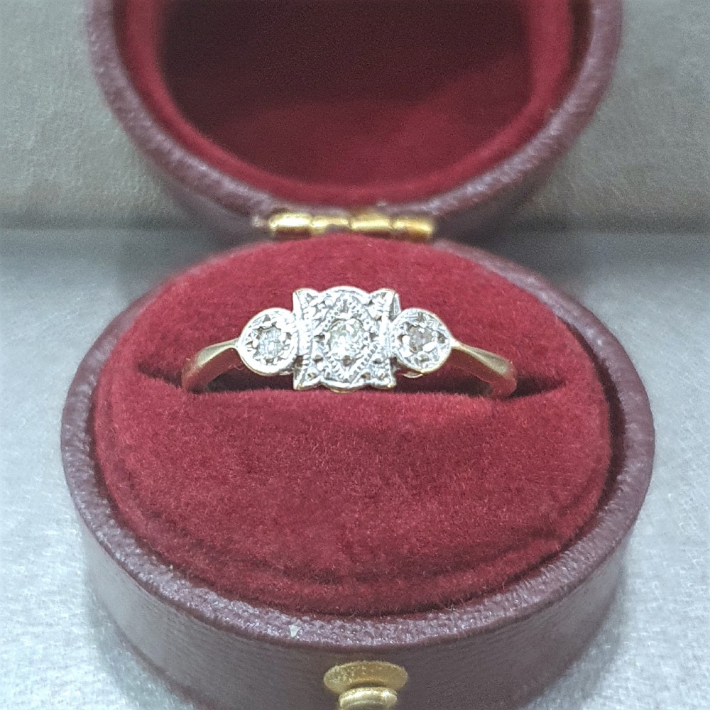 Art Deco Ring Diamond 18ct & Platinum c.1915-20 - Size L½ View II
