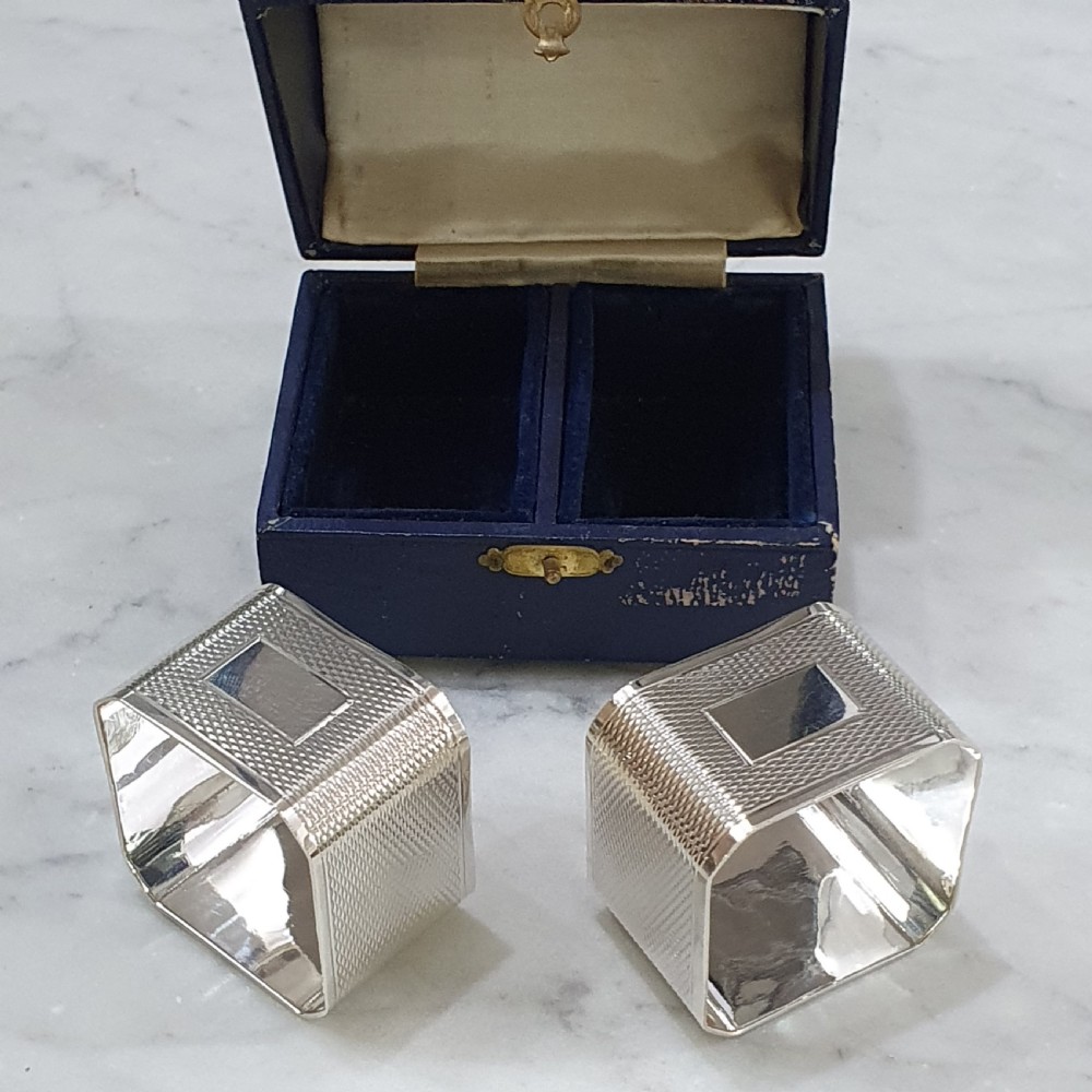 Geo VI Pair Sterling Silver Boxed Napkin Rings Engine Turned Design with Blank Cartouche for Engraving  View VI