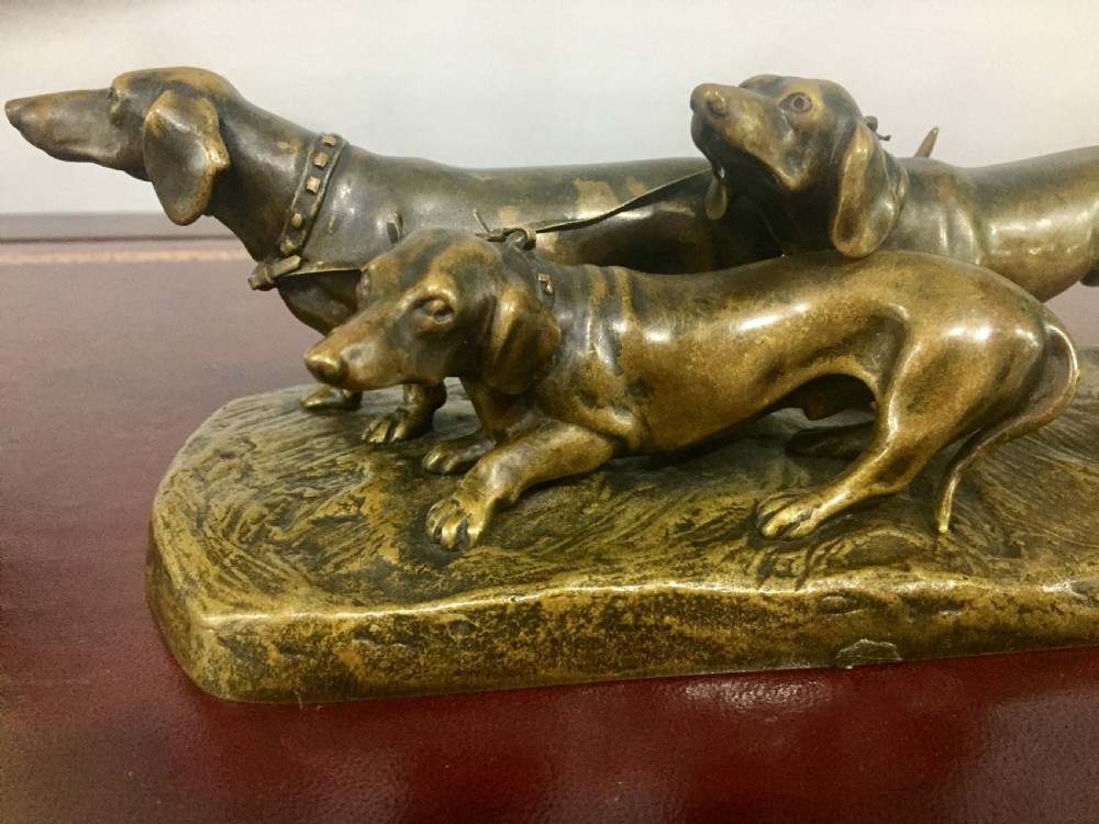 Gornik, rare Austrian bronze dachshund trio c1910 View III