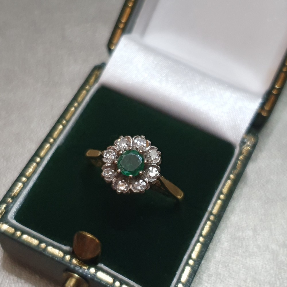 Art  Deco Emerald & Diamond 18ct Gold Flower Halo Ring - Size M View XII