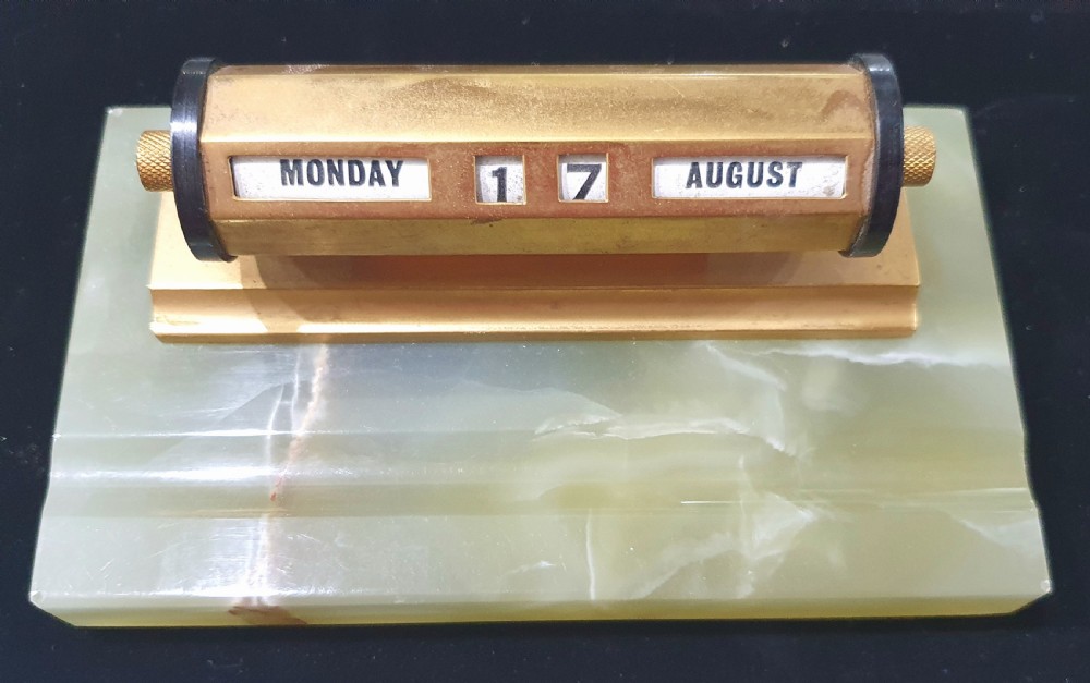 Art Deco Perpetual Desk Calendar on Onyx Base with Pen Slot c.1930s  View III