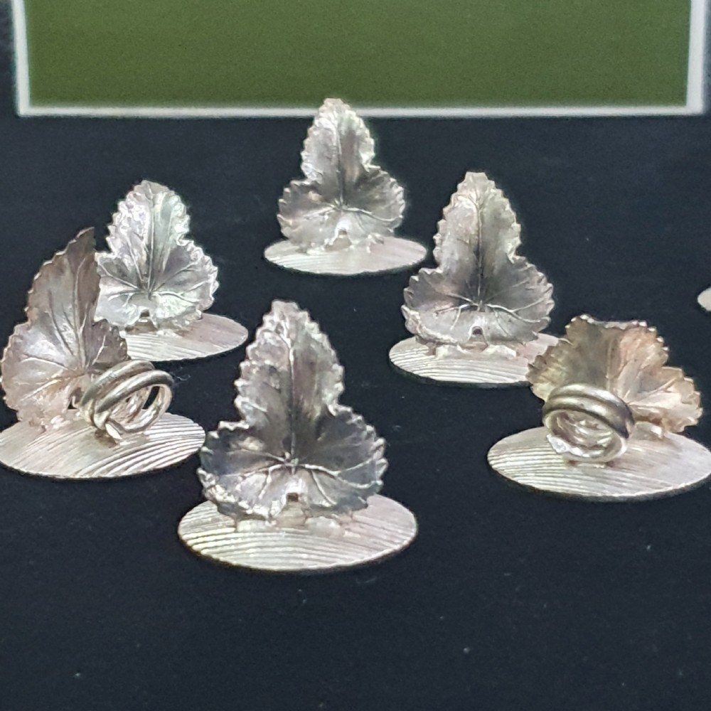 Christofle 1930s Silver Place Card Holders / Table Setting Cards for 8 in Ivy Leaf Design View III