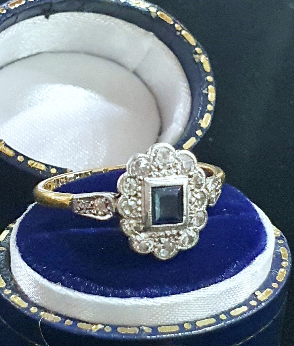 1930s Art Deco Princess Sapphire & Diamonds 18ct Gold Ring - Size R