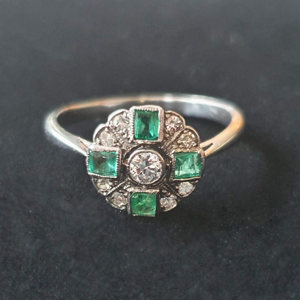 1920s-30s Solid Platinum Diamond & Emerald Art Deco Ring - Size P½ View XV