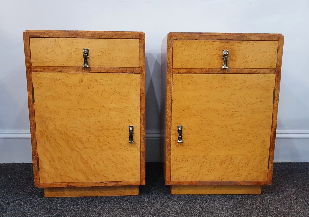 Pair Birds Eye Maple Art Deco Bedside Cabinets c.1930s