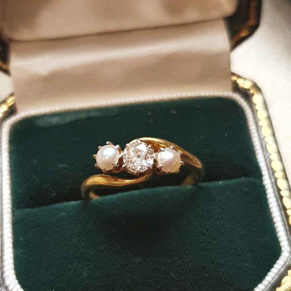 Art Deco Pearl & Diamond Ring on 9ct Gold - Size O View XIV