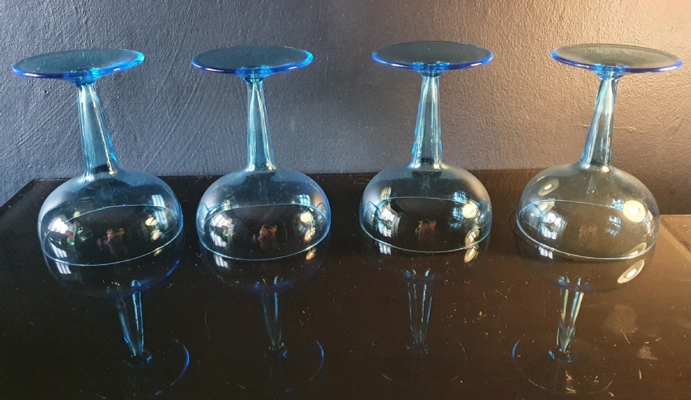 Set of 4 Art Deco Hollow Stem Champagne Glasses c1930 View II