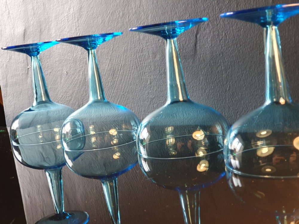 Set of 4 Art Deco Hollow Stem Champagne Glasses c1930 View III