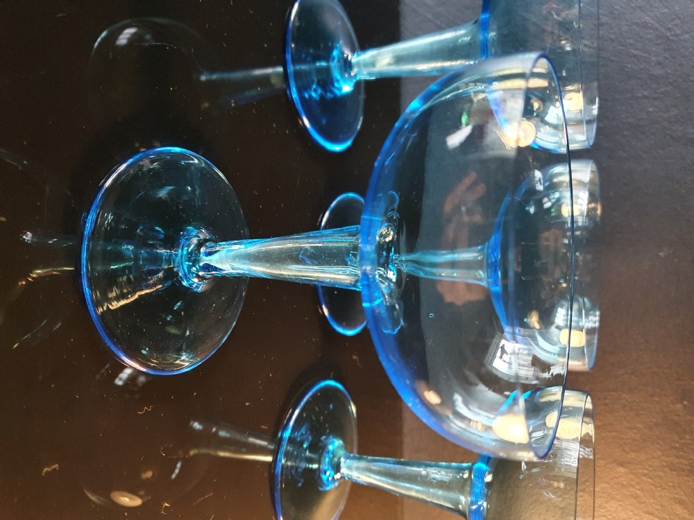 Set of 4 Art Deco Hollow Stem Champagne Glasses c1930 View VI