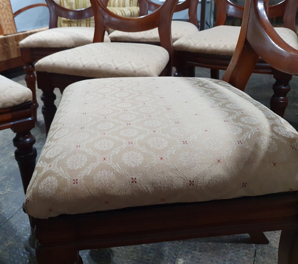 Set of Six Victorian Balloon Back Walnut Chairs c.1860-1880 View II