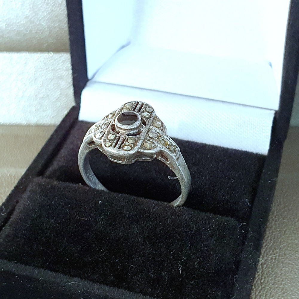 1930s Art Deco Marcasite & Onyx Odeon Silver Ring - Size O½ View II