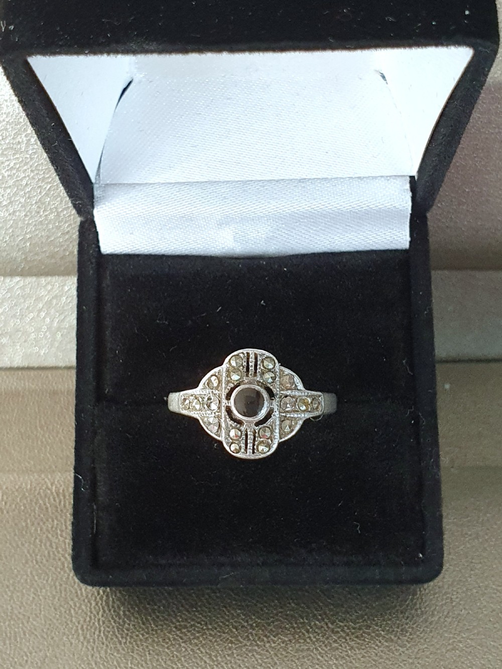 1930s Art Deco Marcasite & Onyx Odeon Silver Ring - Size O½ View V