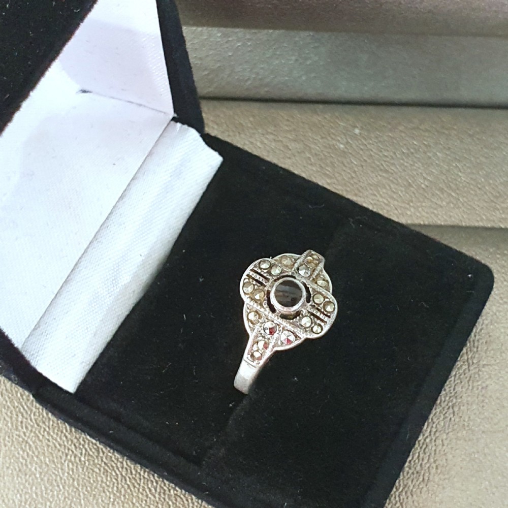 1930s Art Deco Marcasite & Onyx Odeon Silver Ring - Size O½ View VIII