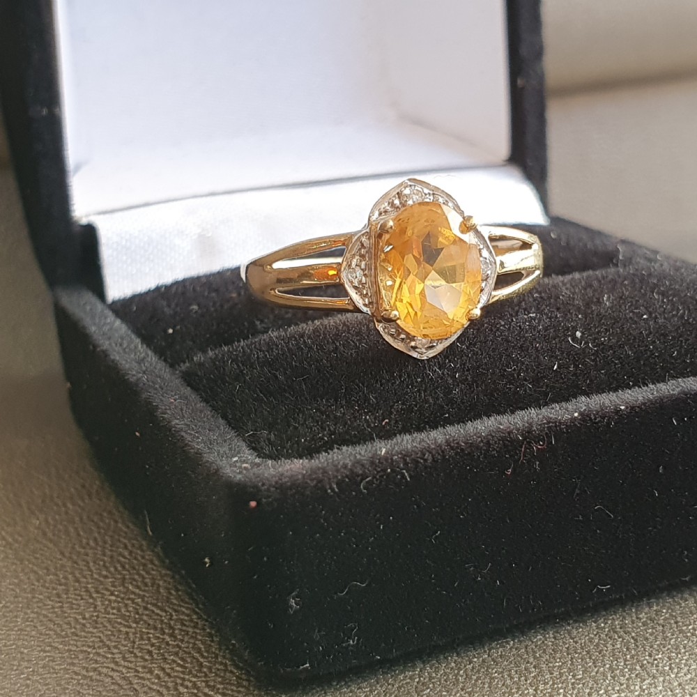 Vintage Citrine & Diamond Edged 9ct Gold Ring - Size N½-O View III