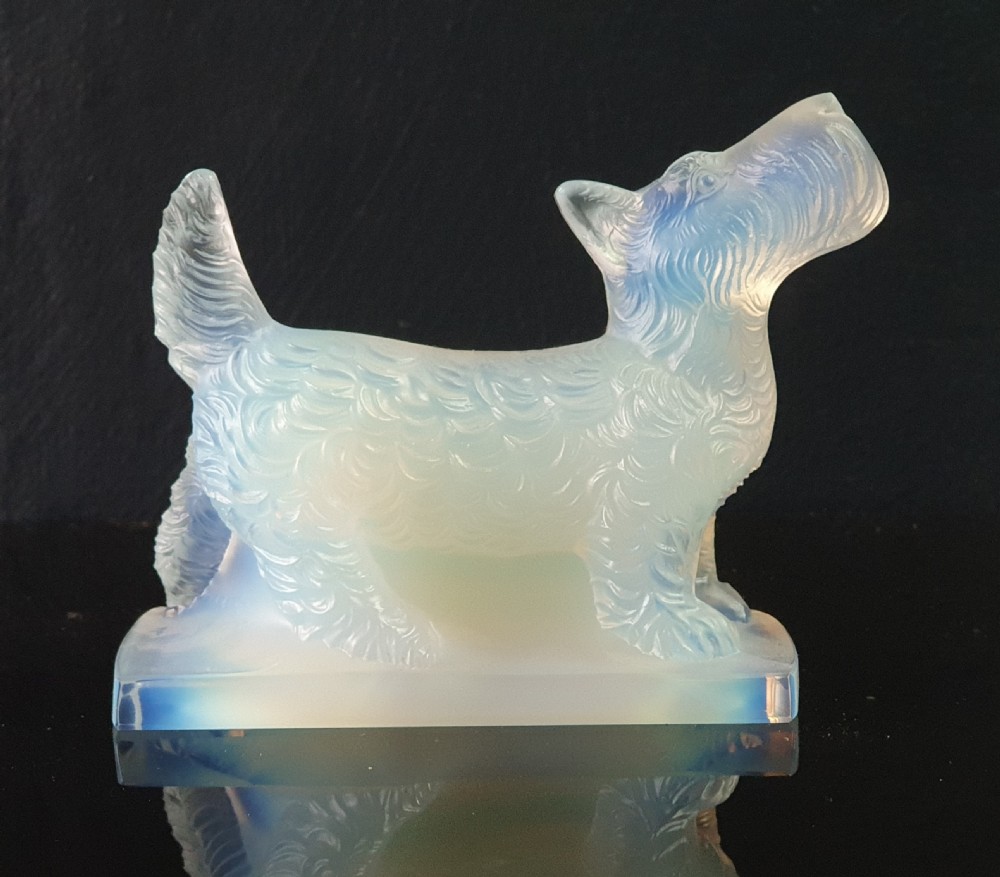 Sabino French Art Deco Opalescent Terrier Paperweight c.1930 View IV