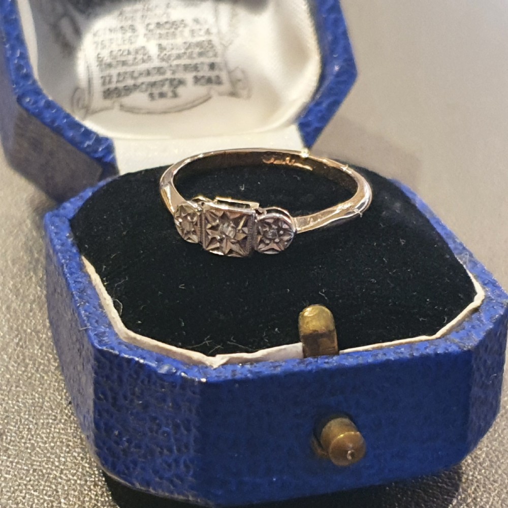 Art Deco 1920s-30s Geometric Palladium Set Diamonds & 9ct Gold Ring - Size N View VI