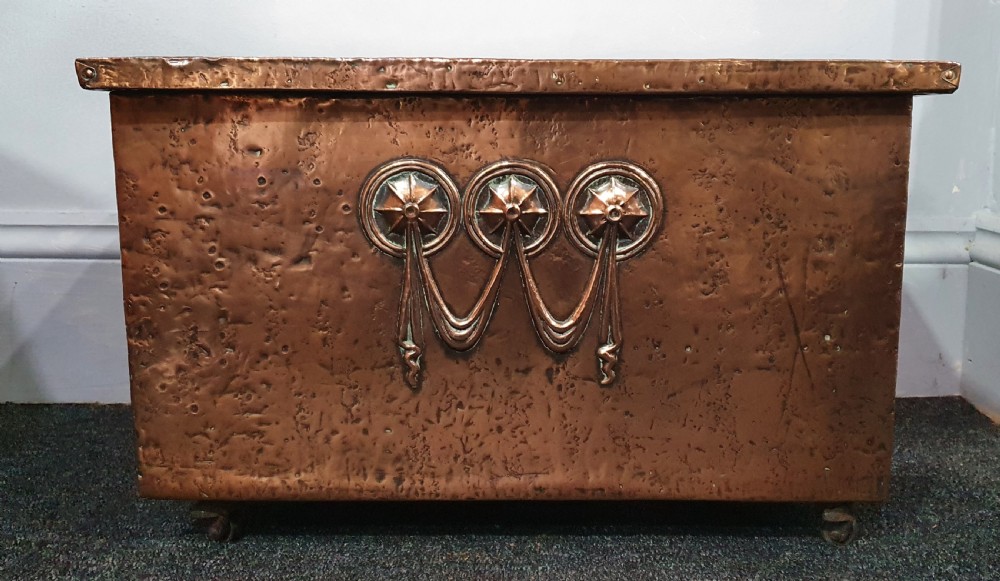 Arts and Crafts Copper Log Box c.1910 View V