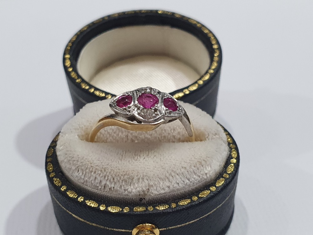 Edwardian - Art Deco Platinum Set Ruby & Diamond 18ct Gold Trilogy - Size K View XIV