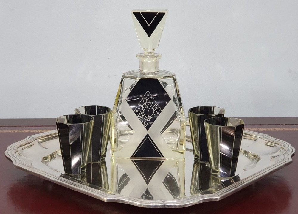 Karl Palda Orignal Art Deco Decanter Set with Six Shot Glasses c.1930 View V