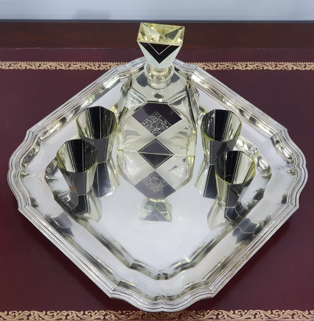 Karl Palda Orignal Art Deco Decanter Set with Six Shot Glasses c.1930 View VI