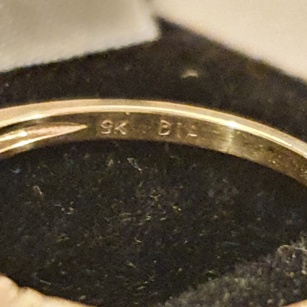 Vintage Emerald & Diamond 9ct Gold Half Eternity Ring - Size M ½ View VII