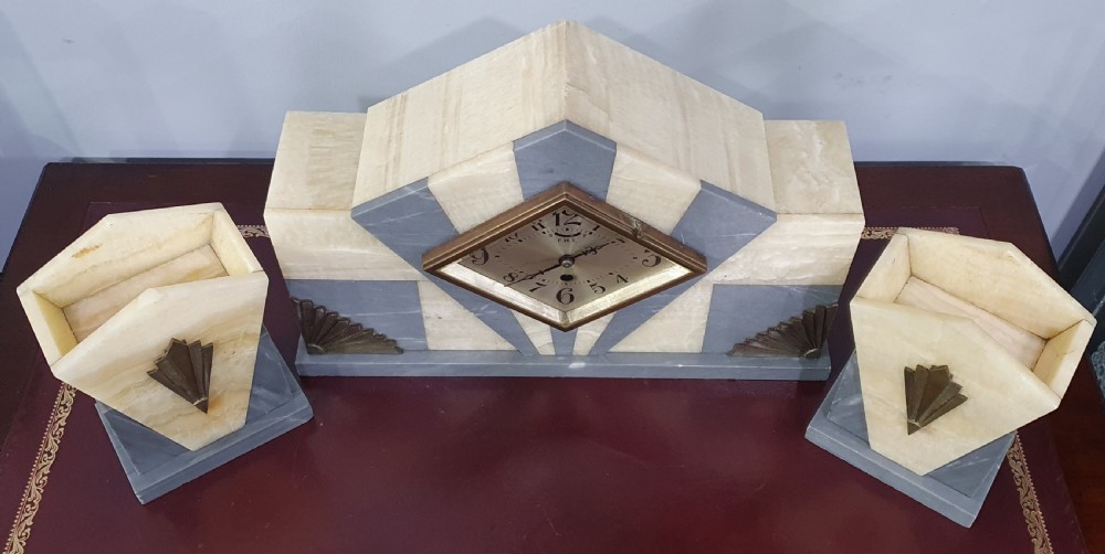 French Art Deco Marble Mantle Clock with Garnitures c.1920 View II