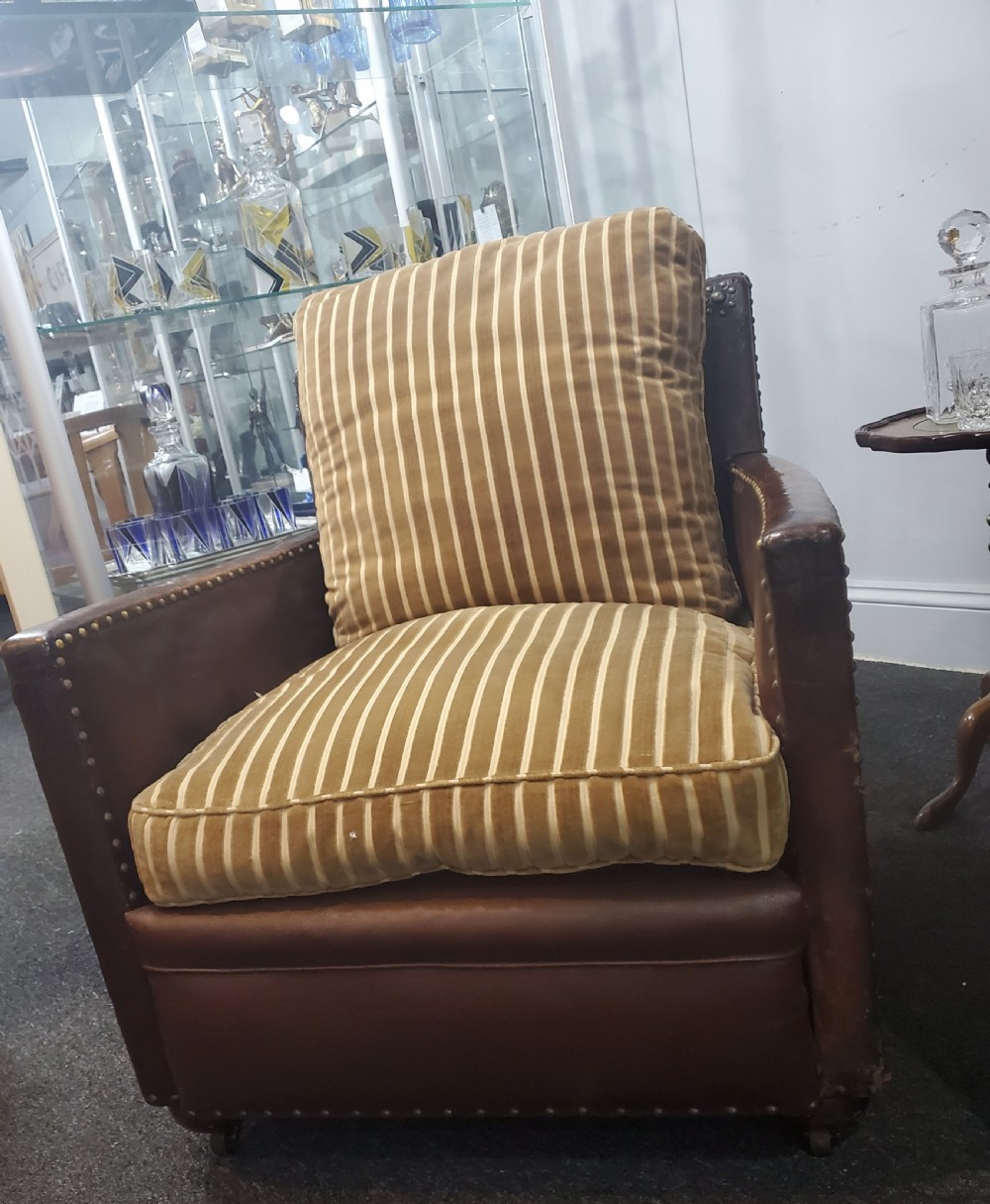 Pair of Art Deco Leather Club Chairs c1920 View IV