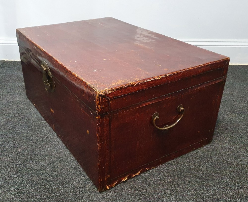 Leather Covered Chinese Trunk 19th Century View VII