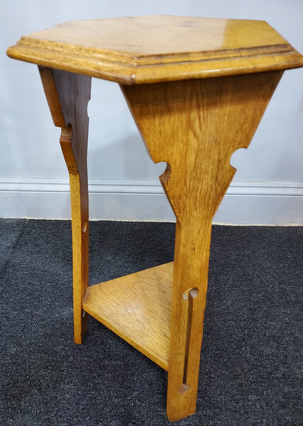 Arts and Crafts Honey Oak Side Table c1890 View VI