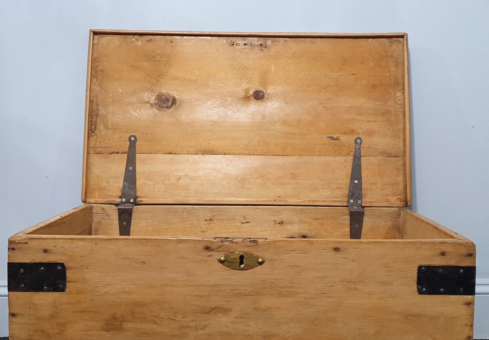 Victorian Pine Chest/ Blanket Box/ TV Stand/ Coffee Table 19th Century View VI