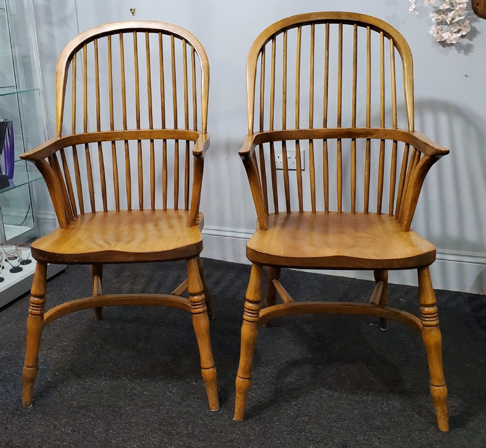 Pair Early 20th Century Elm Windsor Chairs View VI
