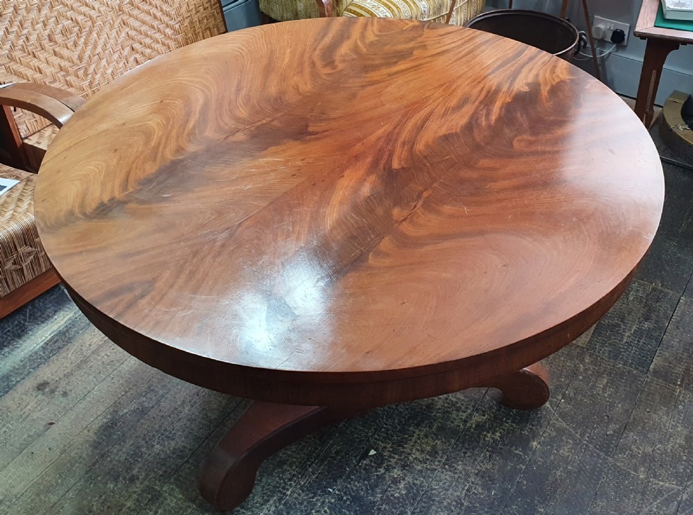 Large Victorian Walnut Dining Table Late 19th Century View V