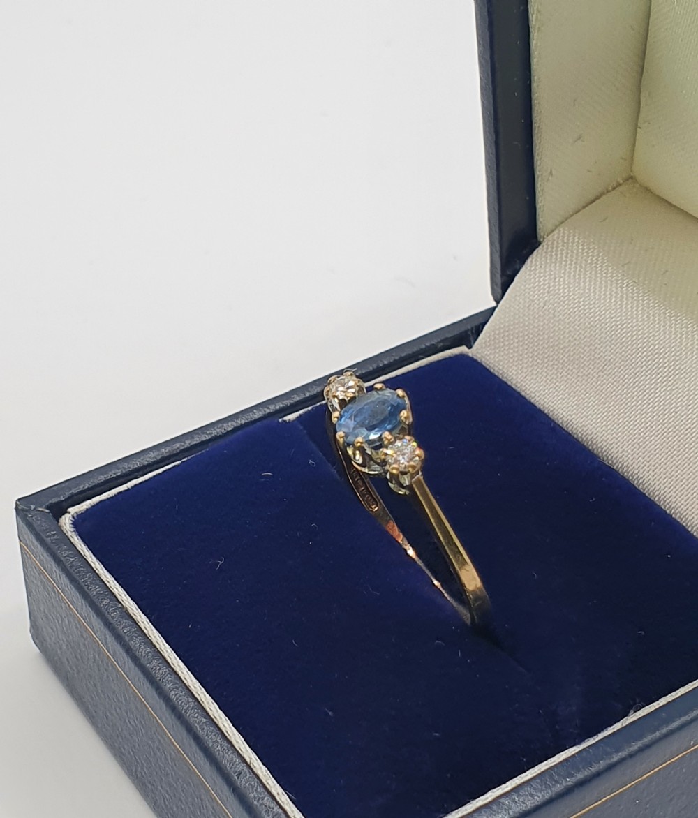 Vintage Oval Cut Cornflower Blue Sapphires & Diamond Surround on 9ct Gold Ring Size R View VII
