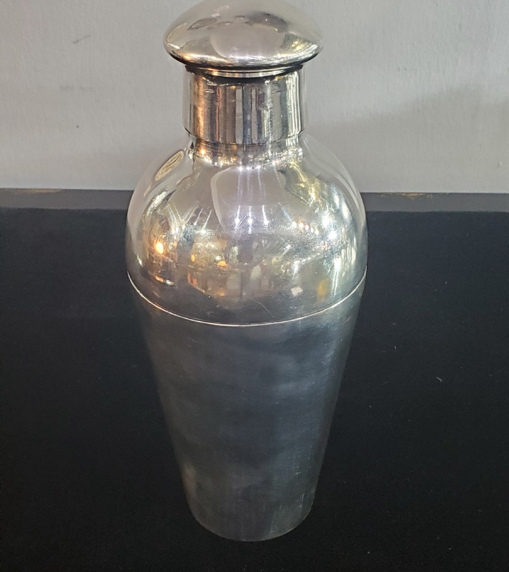 Wiskemann, Belgium, Art Deco Silver Plated Cocktail Shaker c1930
