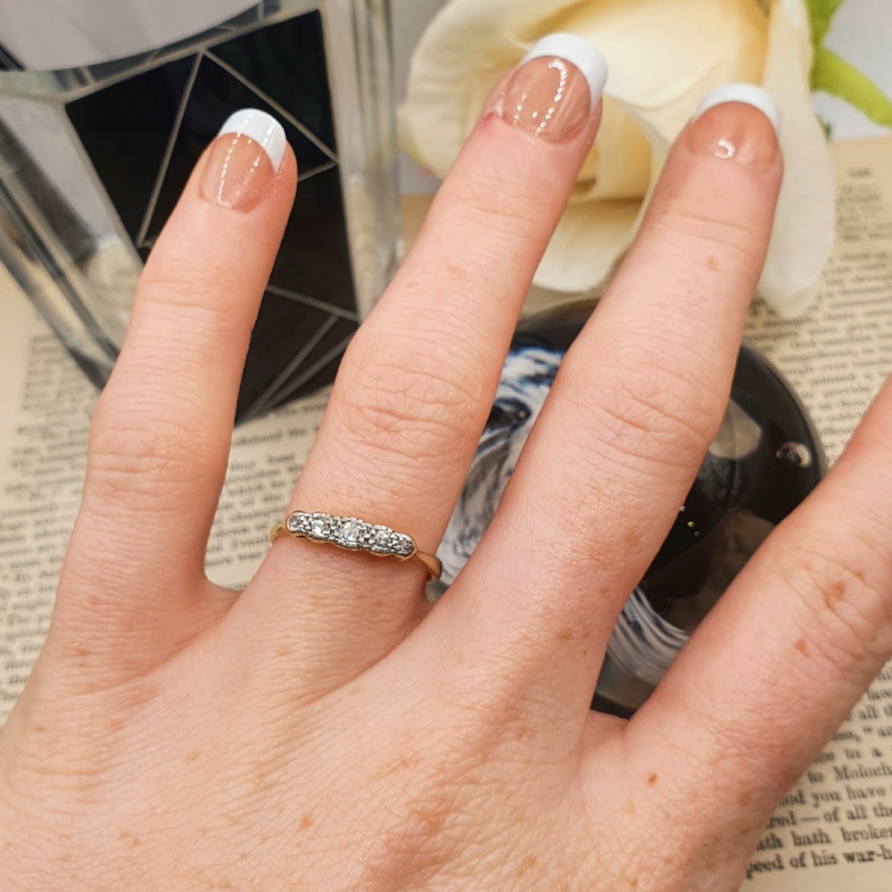 Art Deco Period Diamond & 18ct Gold & Platinum Ring - size L View VIII