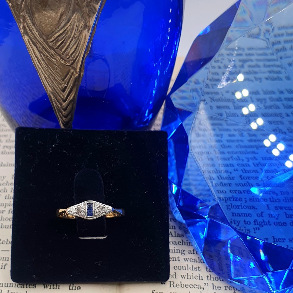Art Deco Diamond & Sapphire 18ct Gold Ring B1926 - Size K1/2  View II