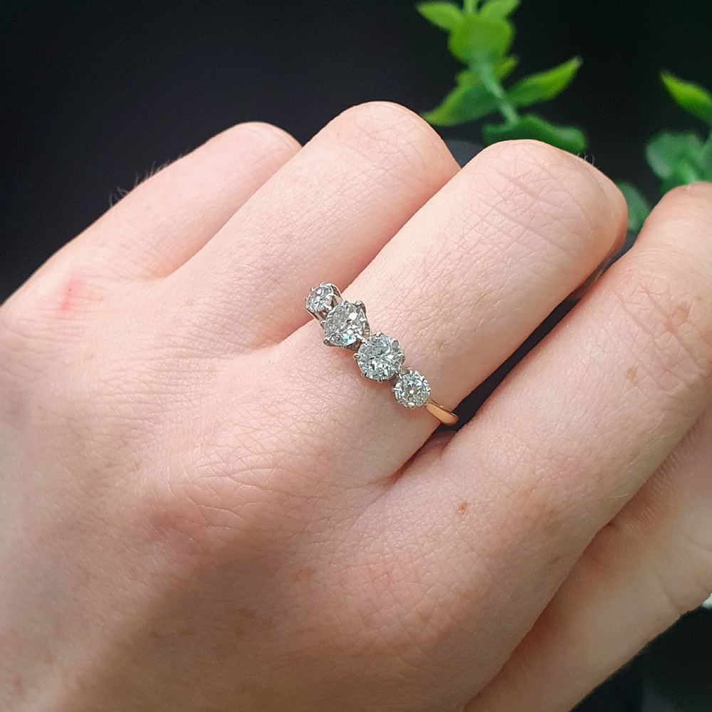 18ct Gold & Platinum 4 Stone Diamond Ring - size N View IX