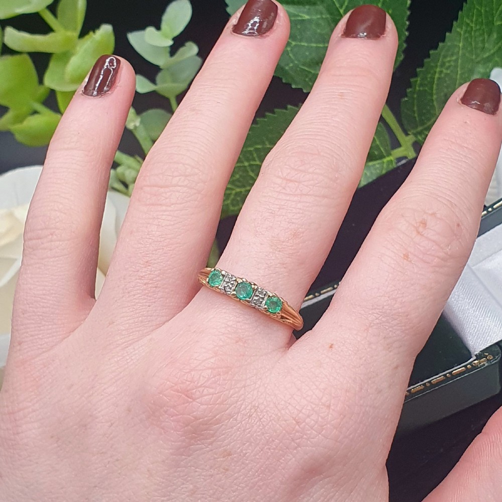 Emerald & Diamond Trilogy Ring on 9ct Gold - size P View X