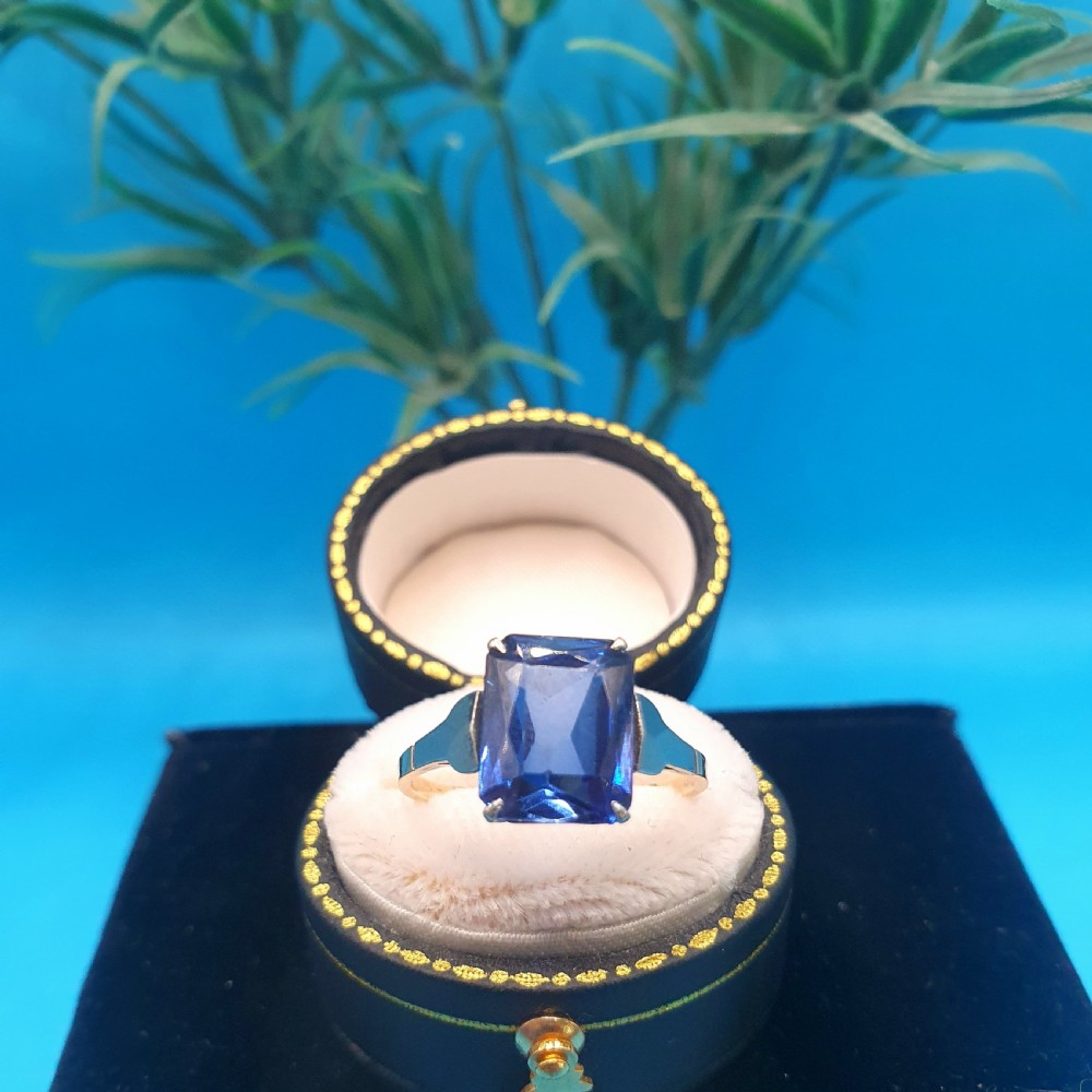 Art Deco 9ct Gold & Sapphire Single Stone Ring - size M1/2 View II