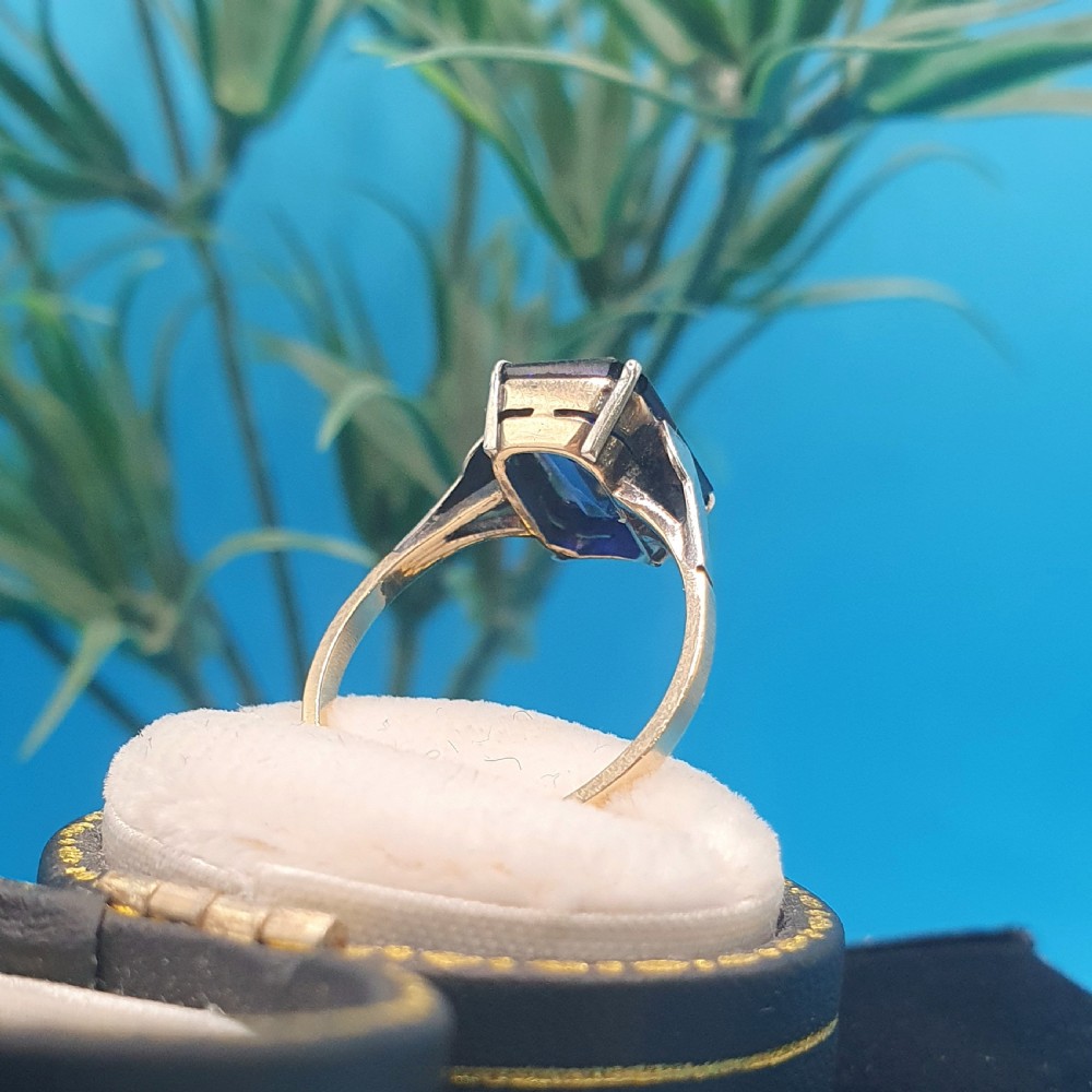 Art Deco 9ct Gold & Sapphire Single Stone Ring - size M1/2 View IV