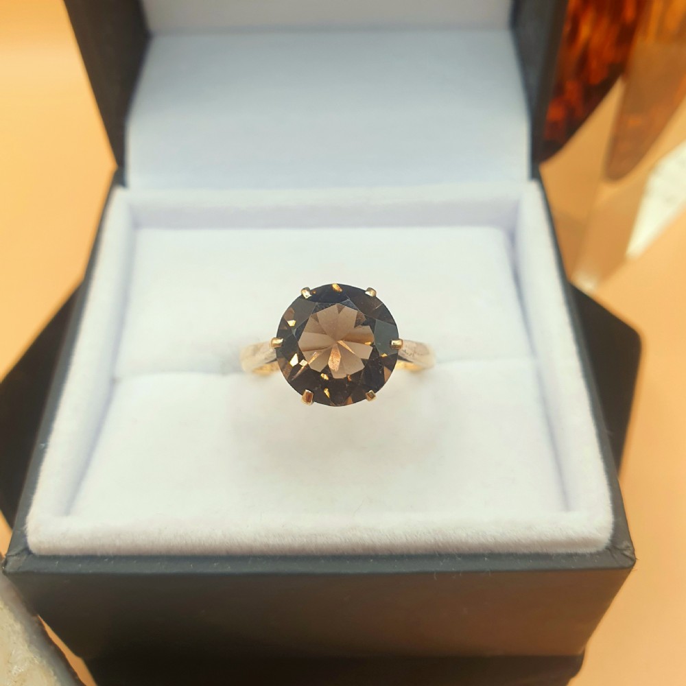 Rare Smoky Topaz Solitaire on 9ct Gold Band Ring c1950s - Size O