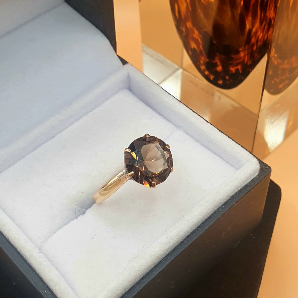 Rare Smoky Topaz Solitaire on 9ct Gold Band Ring c1950s - Size O View III