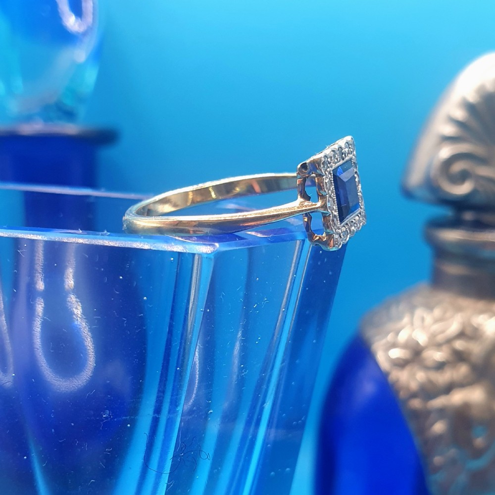 Art Deco Diamond & Sapphire Cluster Ring on 18ct Gold c1920s - size U View XI