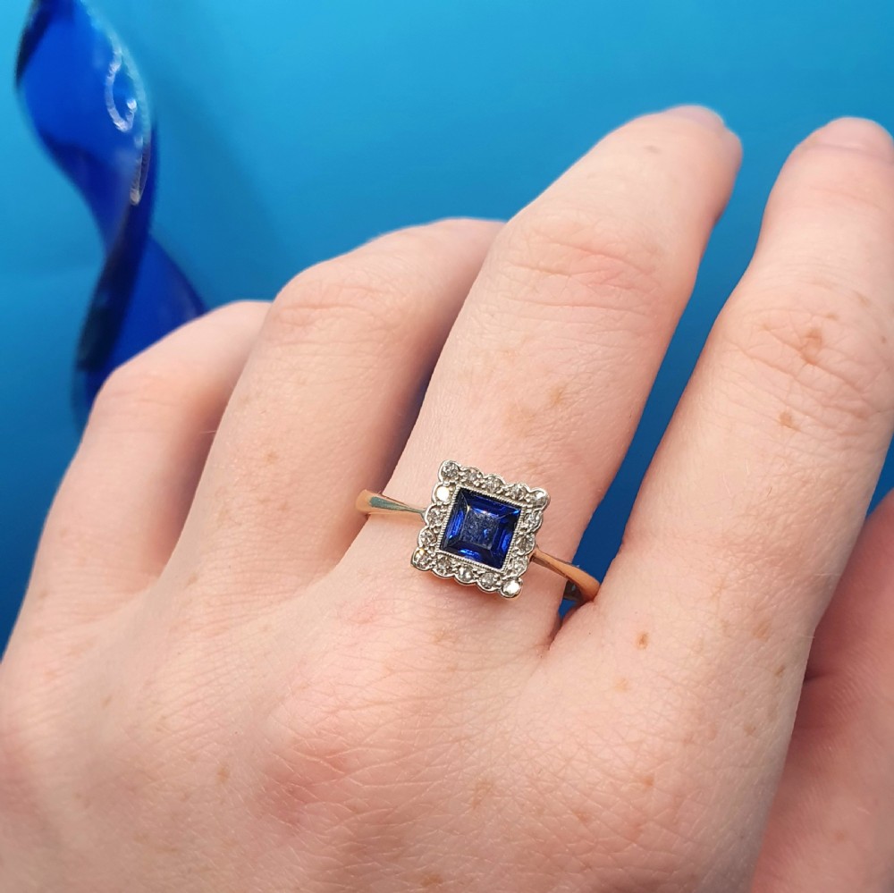 Art Deco Diamond & Sapphire Cluster Ring on 18ct Gold c1920s - size U View XV