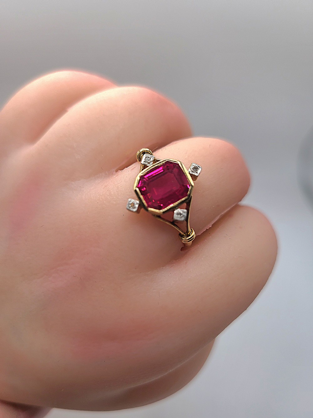 French Art Deco Ruby (1.5ct) Rose Cut Diamond Ring c1920 (Q1/2) View III